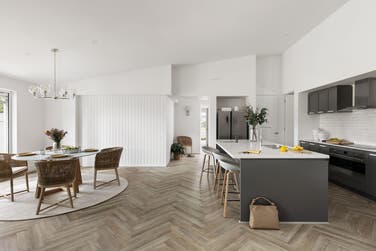 Photo of Carmelle 31A