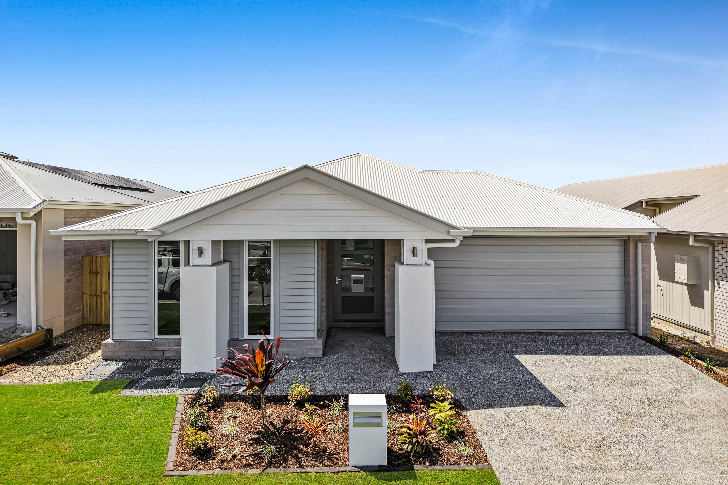 12 Alpine Crescent, Morayfield - Image 1