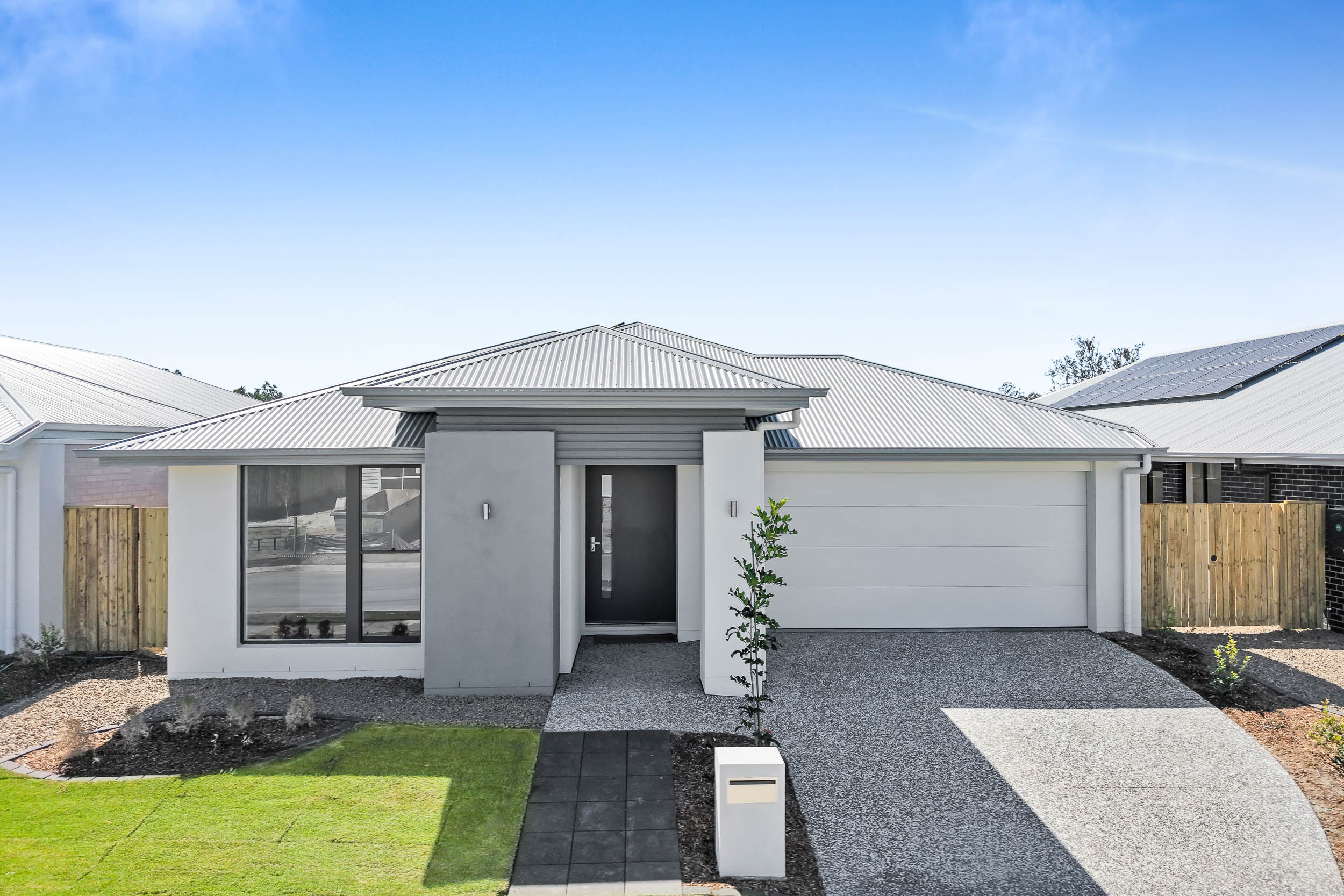 14 Moorland Way, Deebing Heights - Image 1