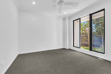 Photo of Valentine 278-D30