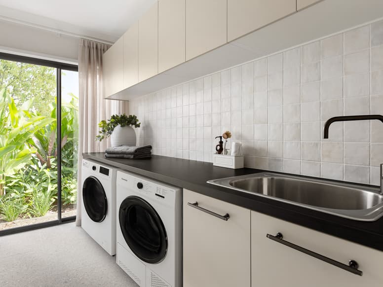 Chloe house design - modern energy efficiency | Plantation Homes