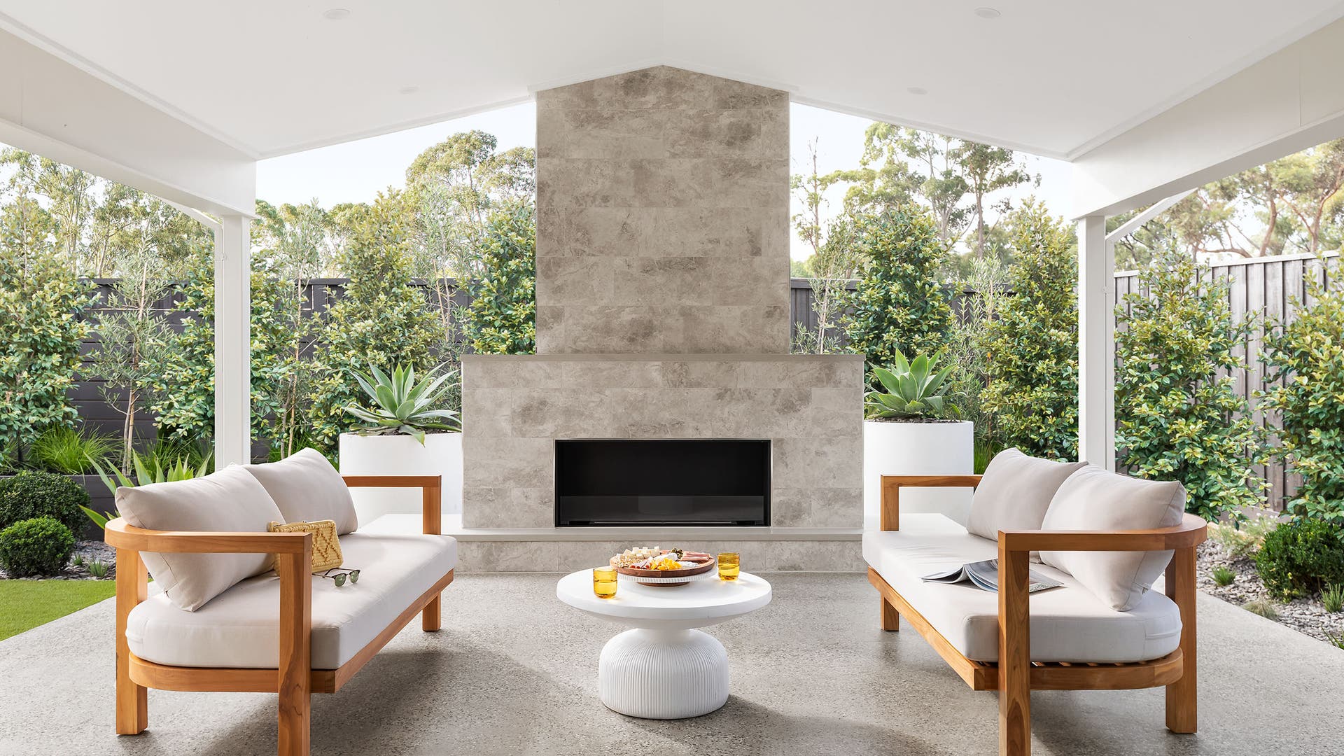 Henley Homes - ultimate outdoor alfresco area for entertaining