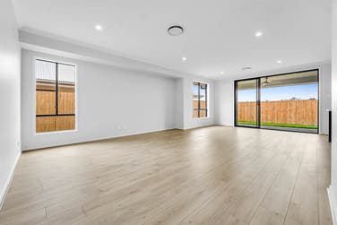 Photo of Chester 236-S25