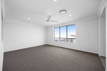 Photo of Morocco 329-D35