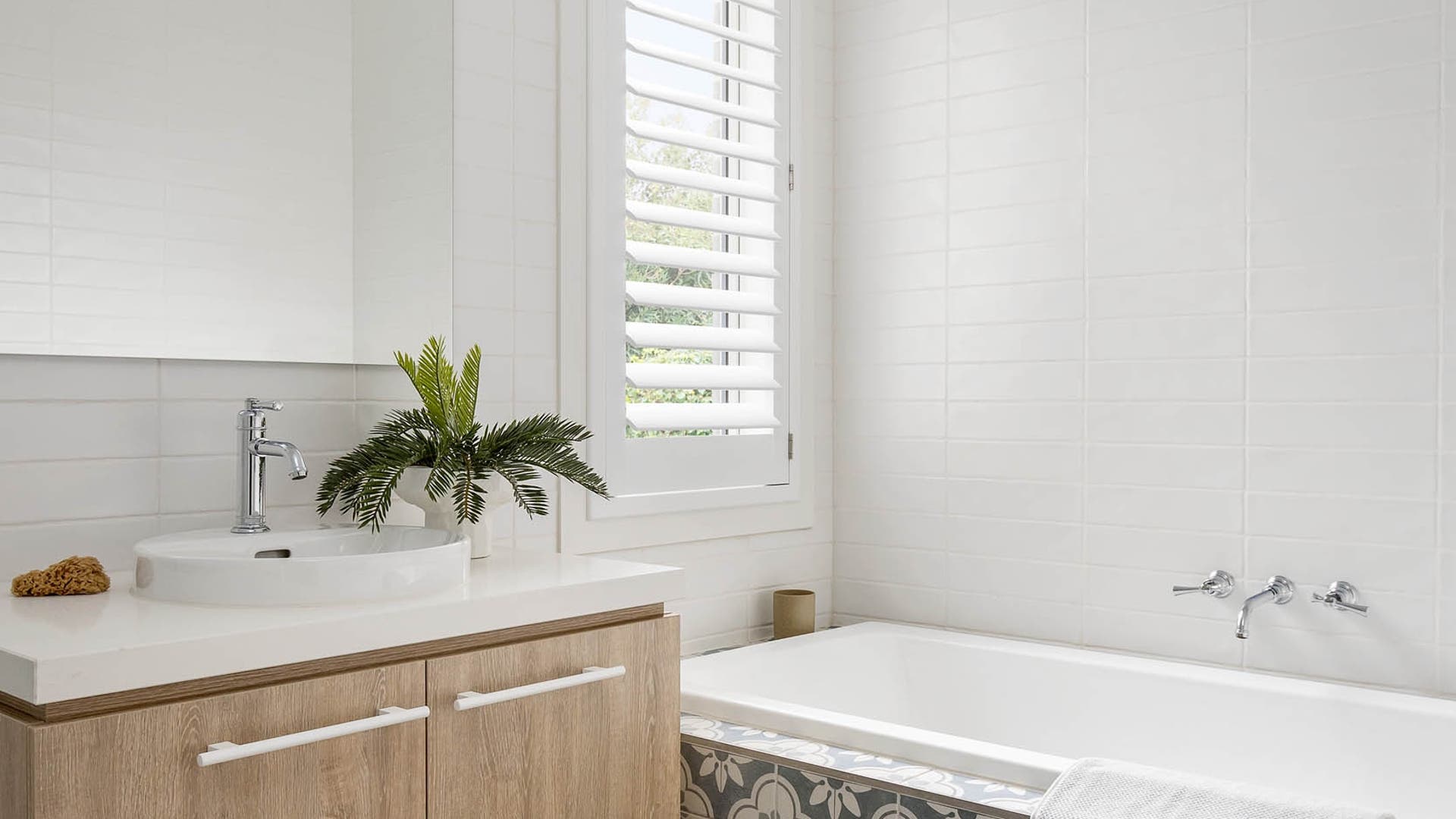 VIC-Truganina-Carmelle-264-S28-Bathroom-2500x1667.jpg