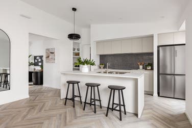 Photo of Eva 217-S23