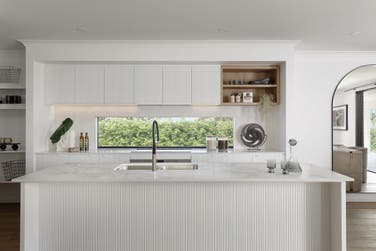 Photo of Vaucluse 330-D36