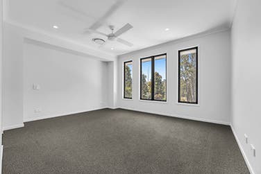 Photo of Valentine 278-D30