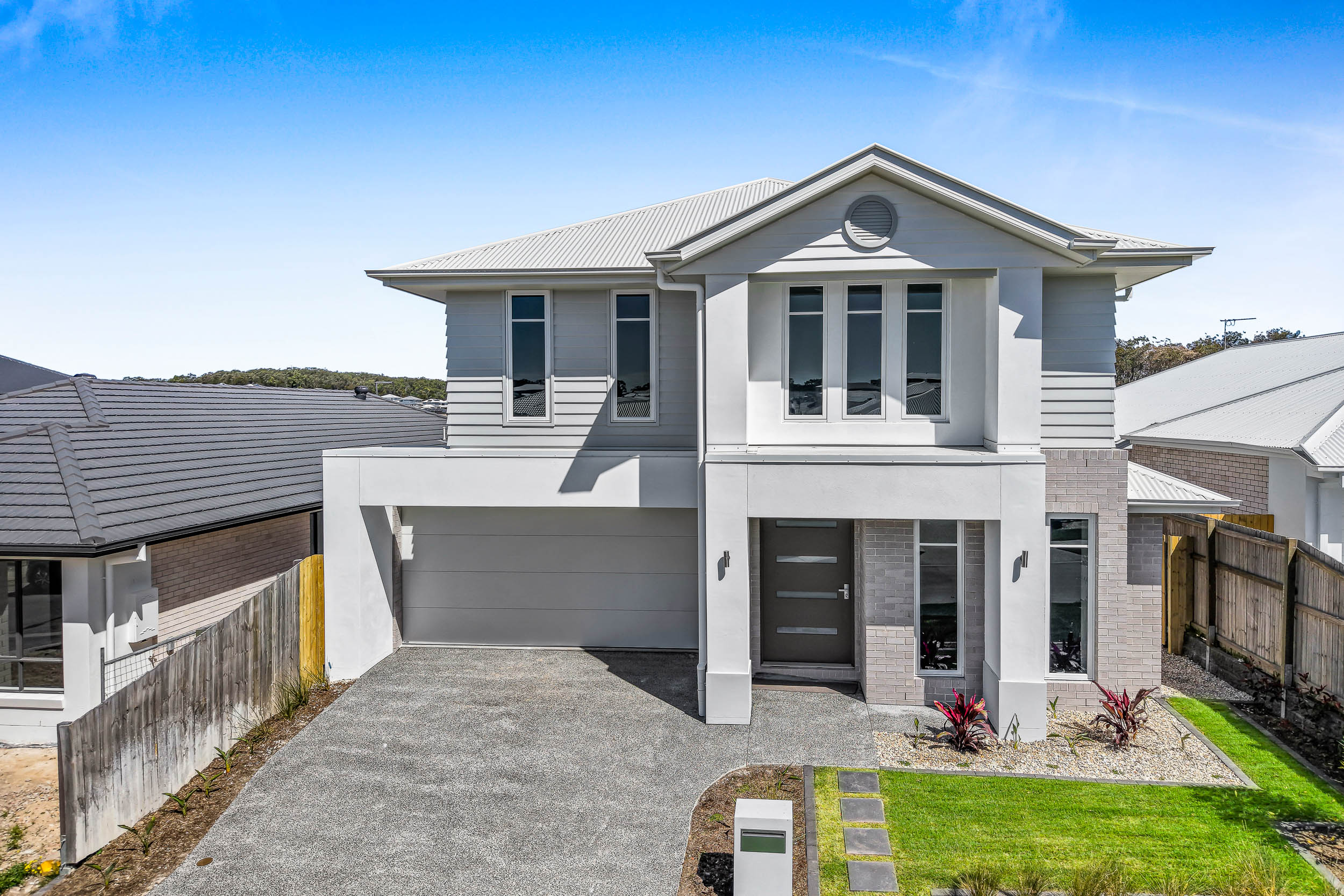 47 Heathcote Circuit, Redland Bay - Image 1