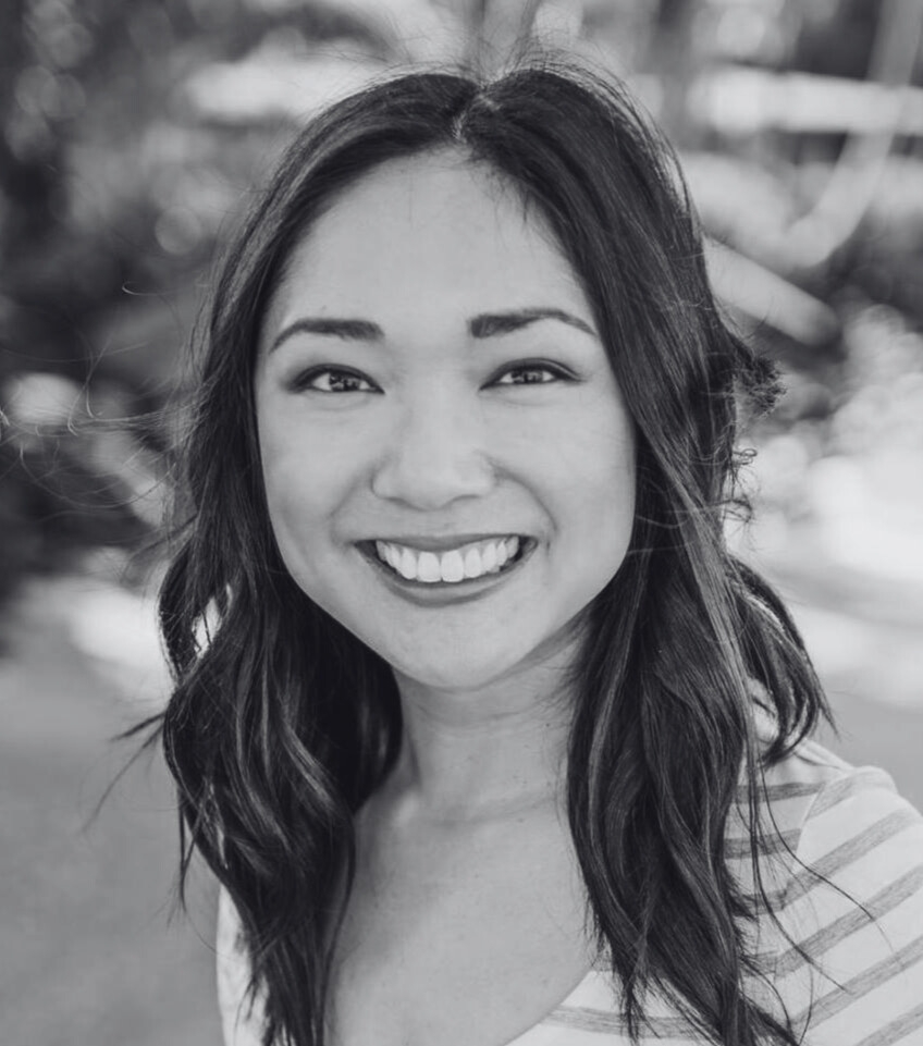 Amanda Natividad Headshot.png