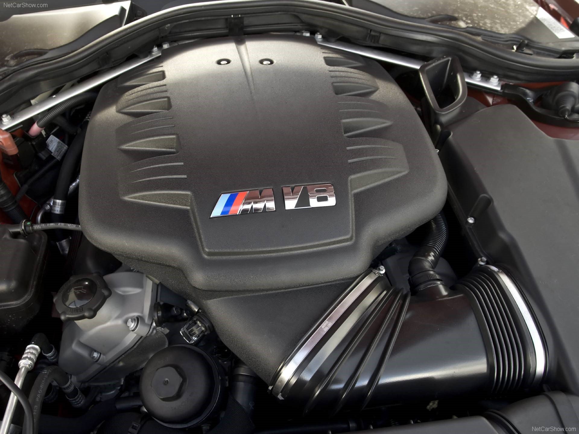 BMW-M3 S65 Engine