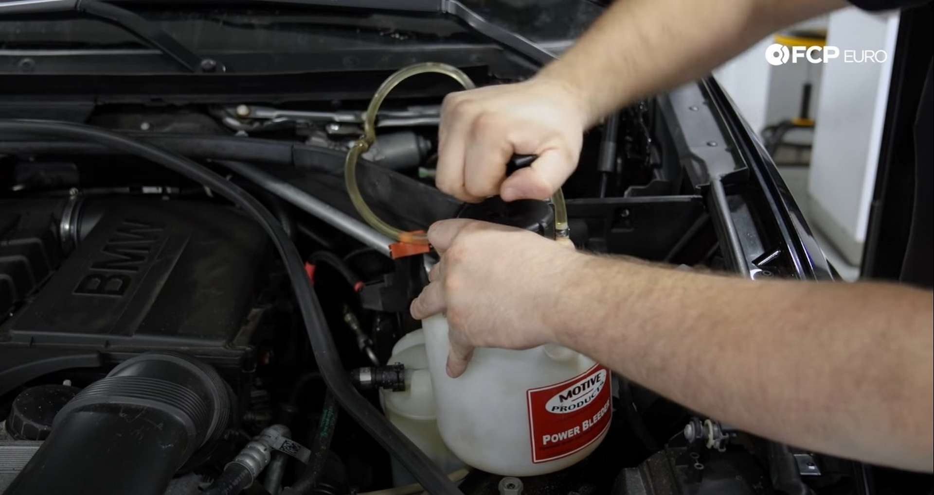 DIY BMW F15 X5 F16 X6 Brake Service pressurizing the power bleeder