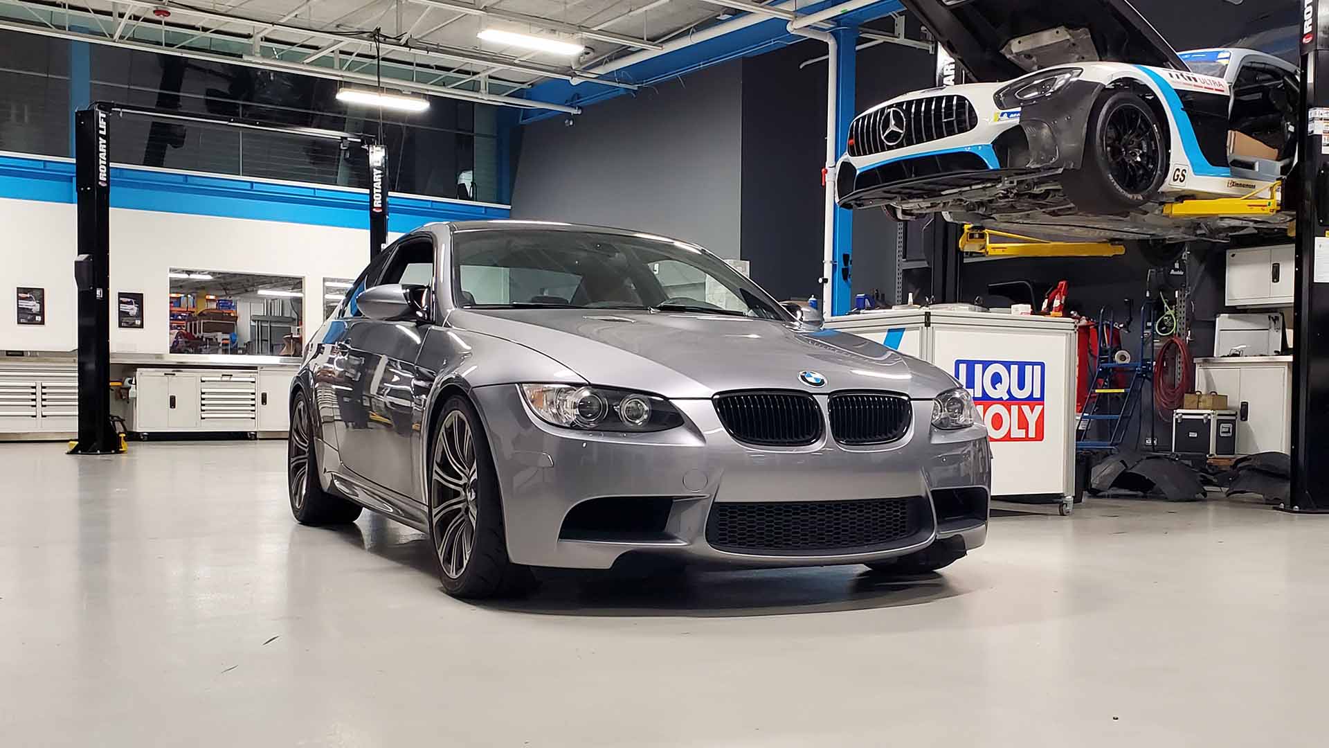 BMW E92 90 93 M3　プラグ BMW 純正 ハイパワー スパークプラグ8本セットE90.E92 M3用 NGK
