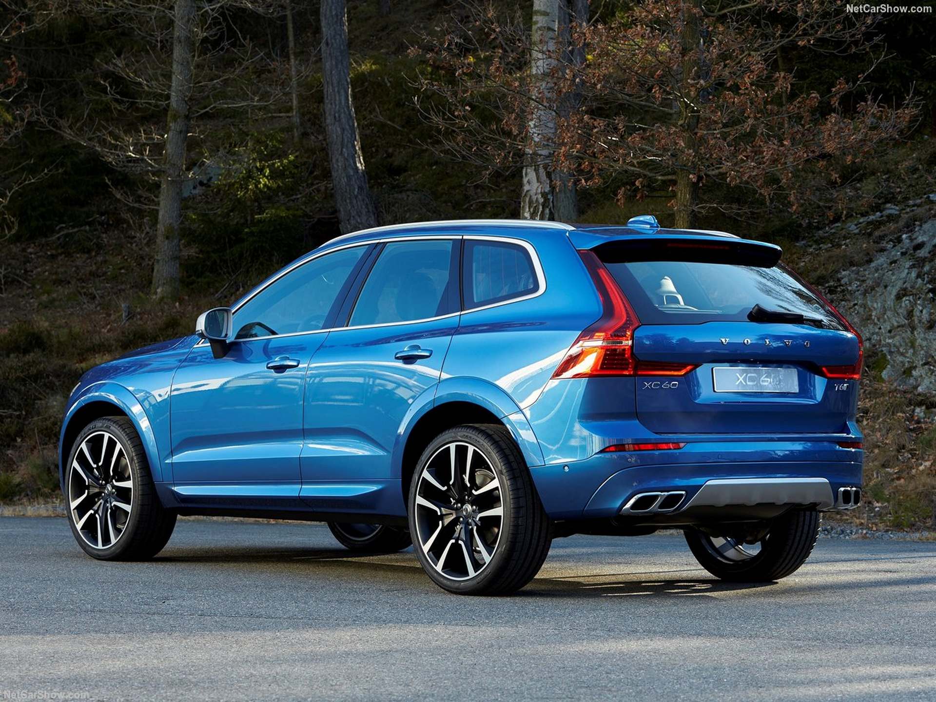 Volvo-XC60-2018-1280-fc7d3c3b433c029275a32d9df4b67995ce.jpg
