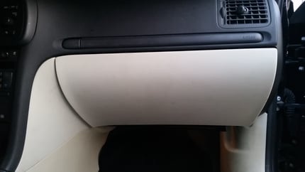 How to Fix a Clicking Sound When Unlocking/Locking a Saab 9-3