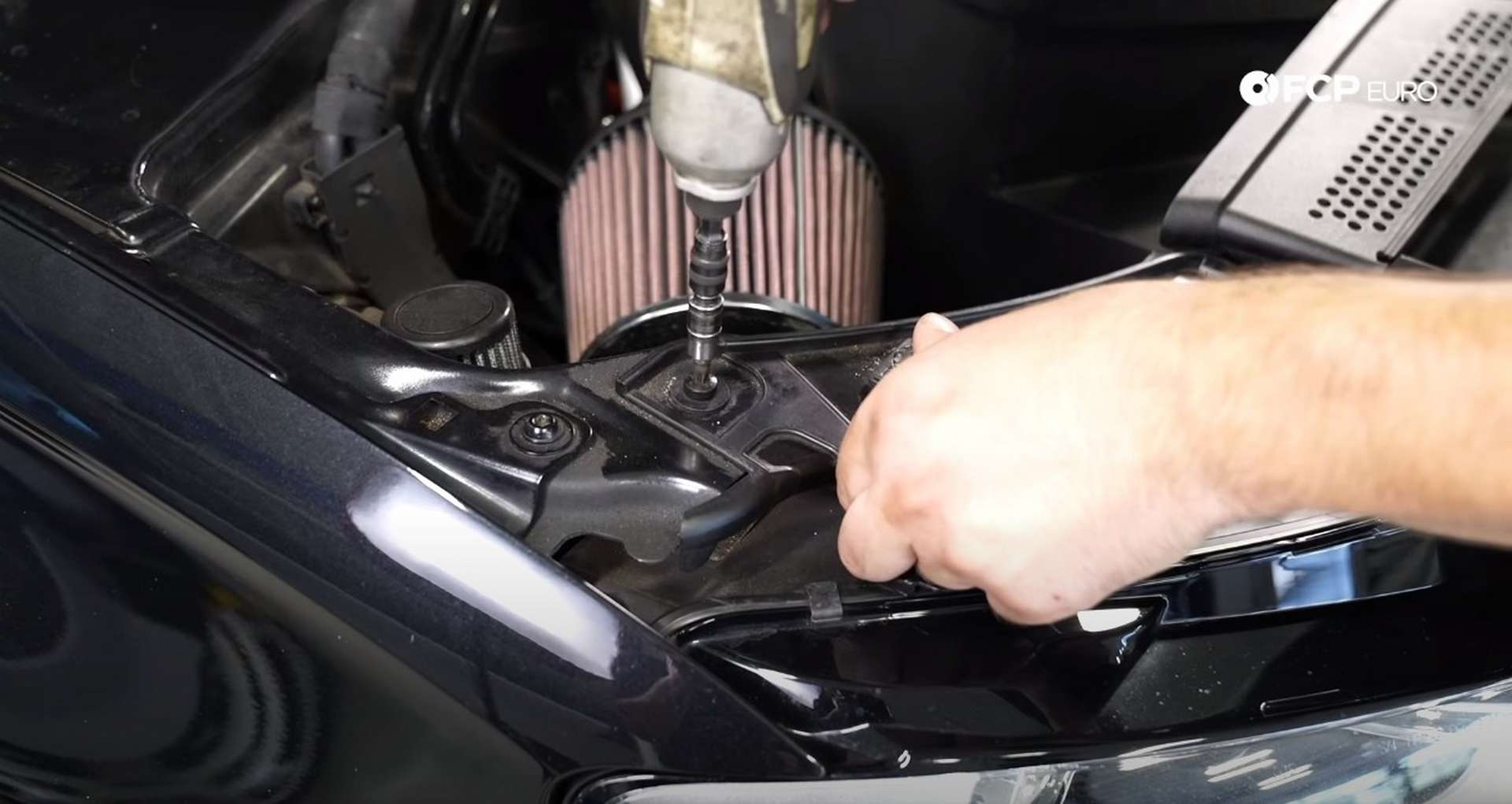 16_DIY_Audi_B8.5_Water_Pump-Service-Position