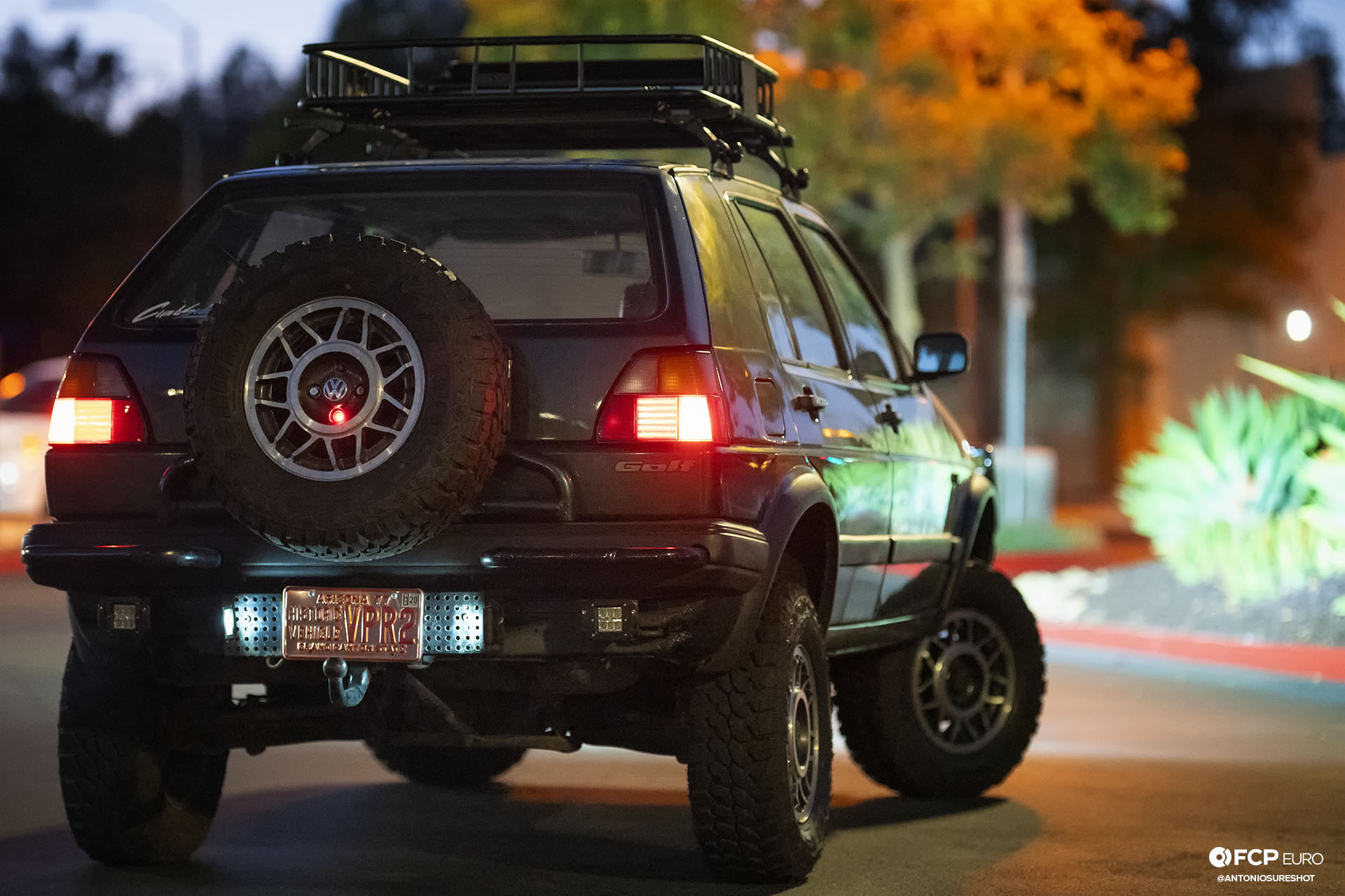 Turbo-Diesel VW Golf Country Rear