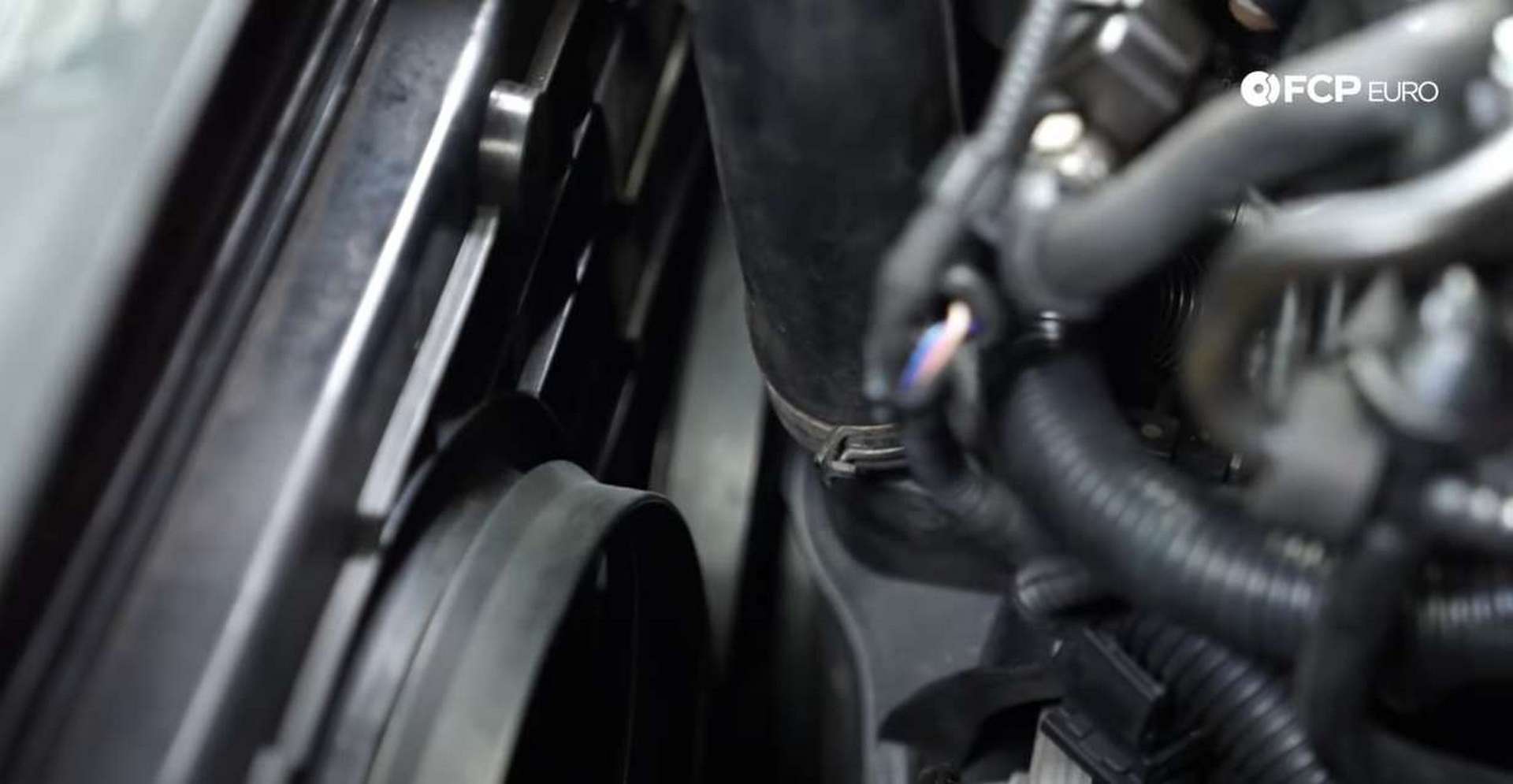 How To Replace A Mk5 Volkswagen GTI Oil Filter Housing (VW FSI EA113