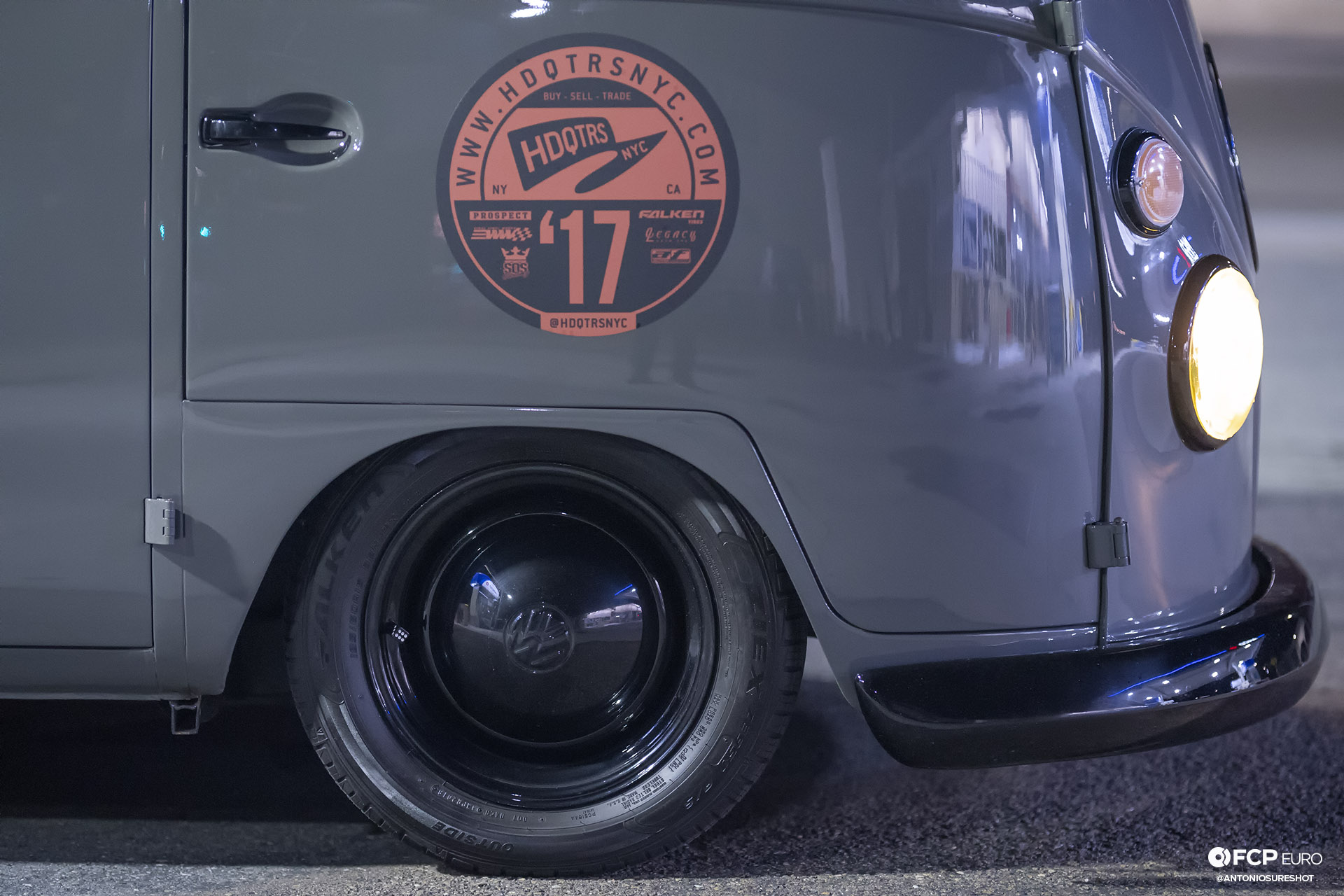 Vw Bus HDQTRS NYC A9A02283