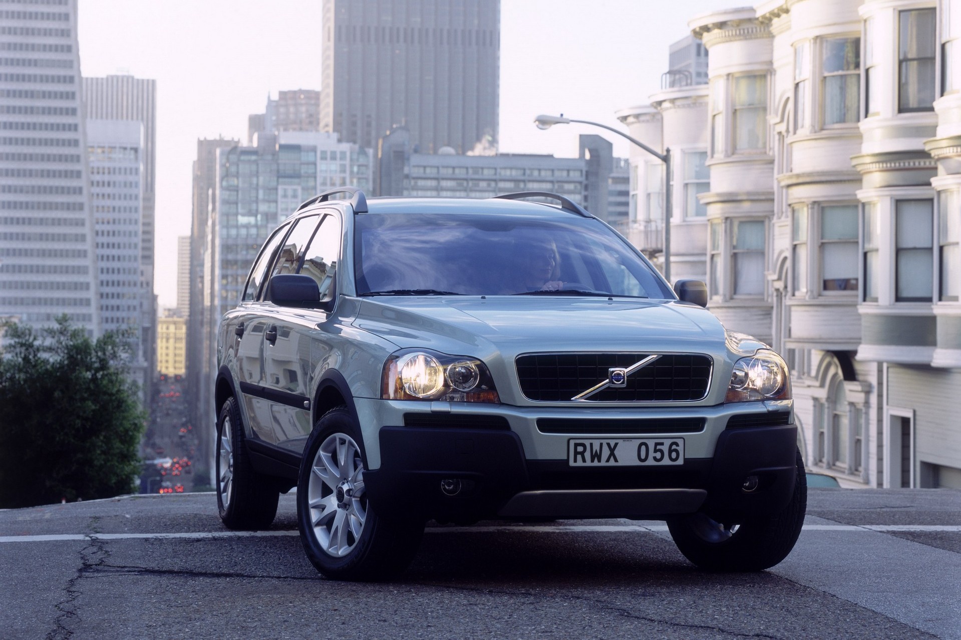 7209_Volvo_XC90.jpg