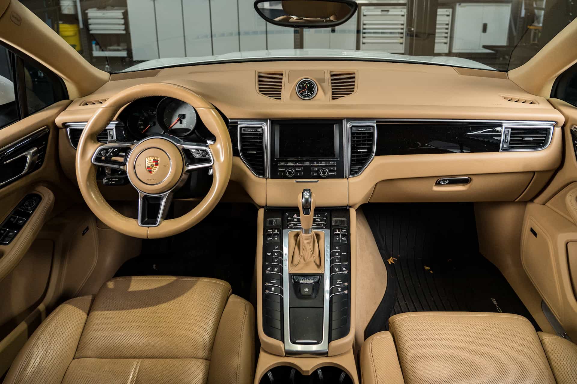 FCP Euro Porsche Macan 95B.1 Interior