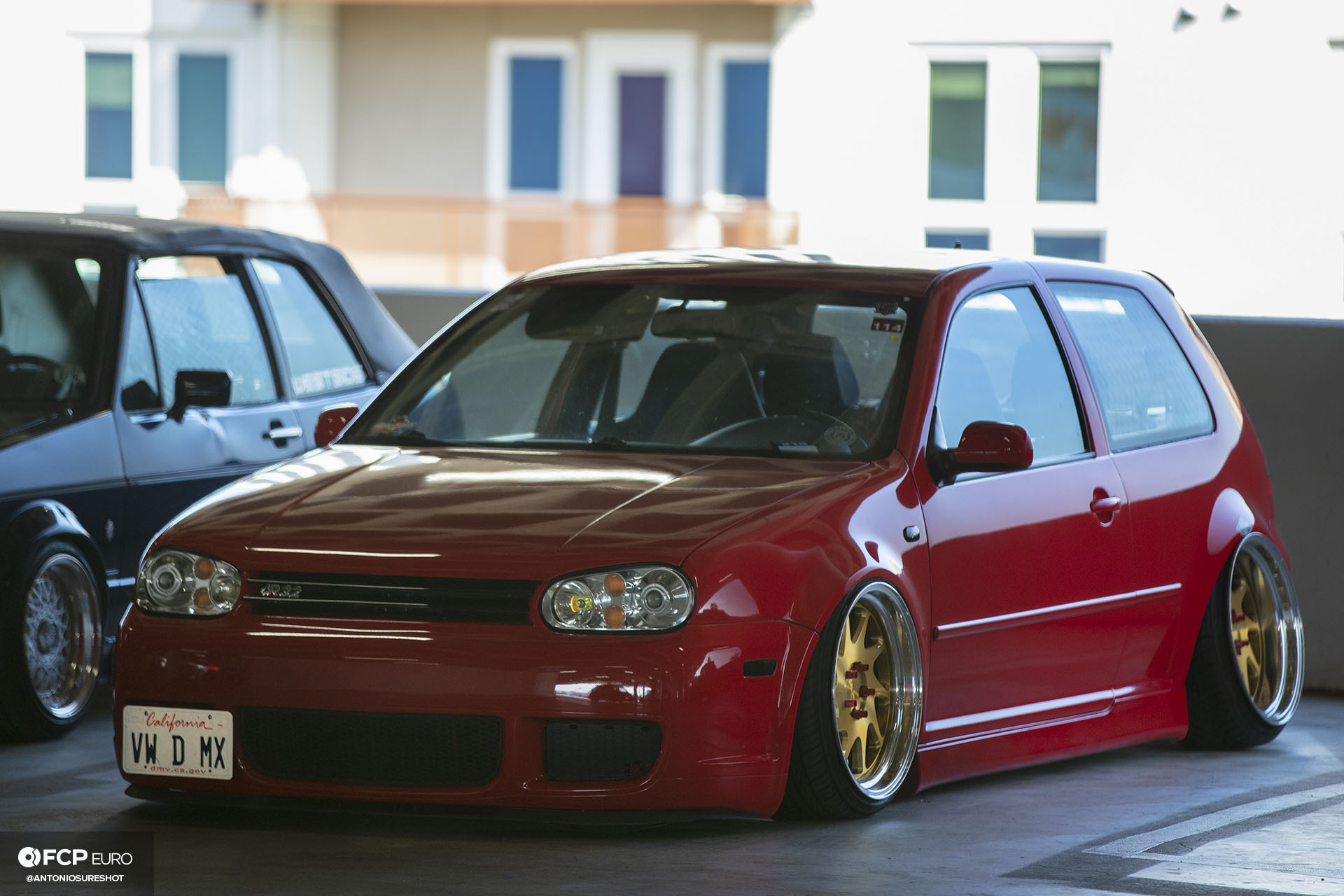 Volkswagen Golf R32