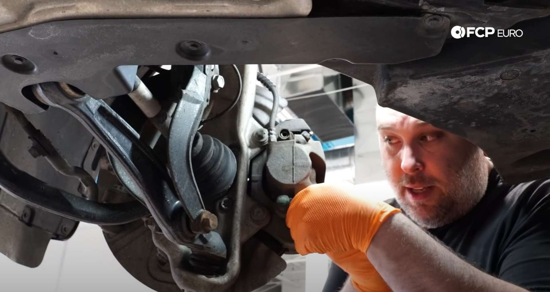 DIY BMW F15 X5 F16 X6 Brake Service removing the caliper's dust caps