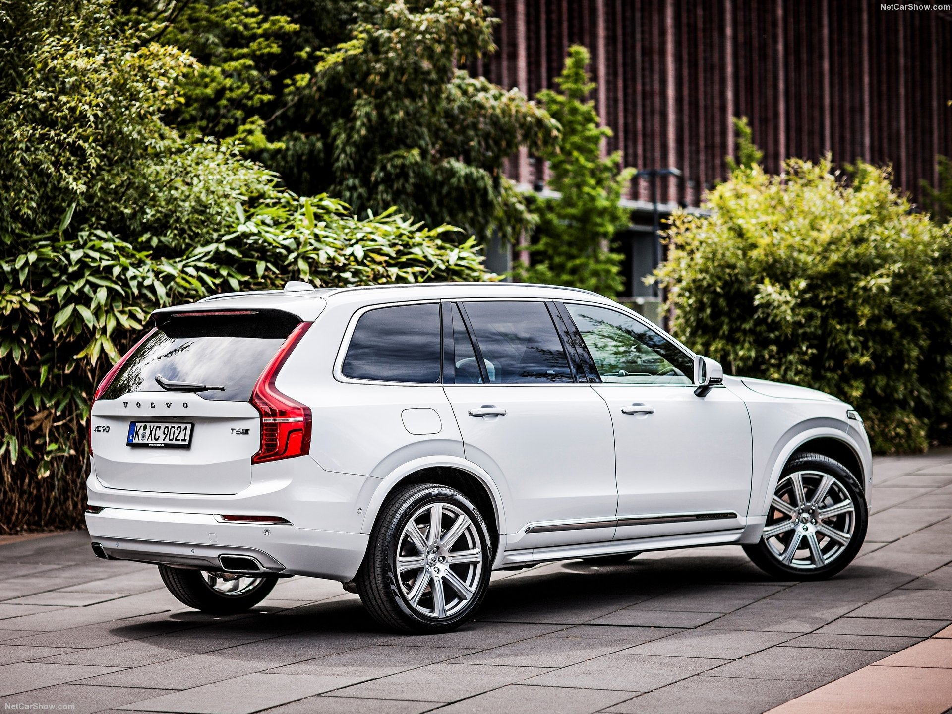 Volvo-XC90-2015-HD-f308bdfc1baa0916f528b4f2979383cfaa40a0290.jpg