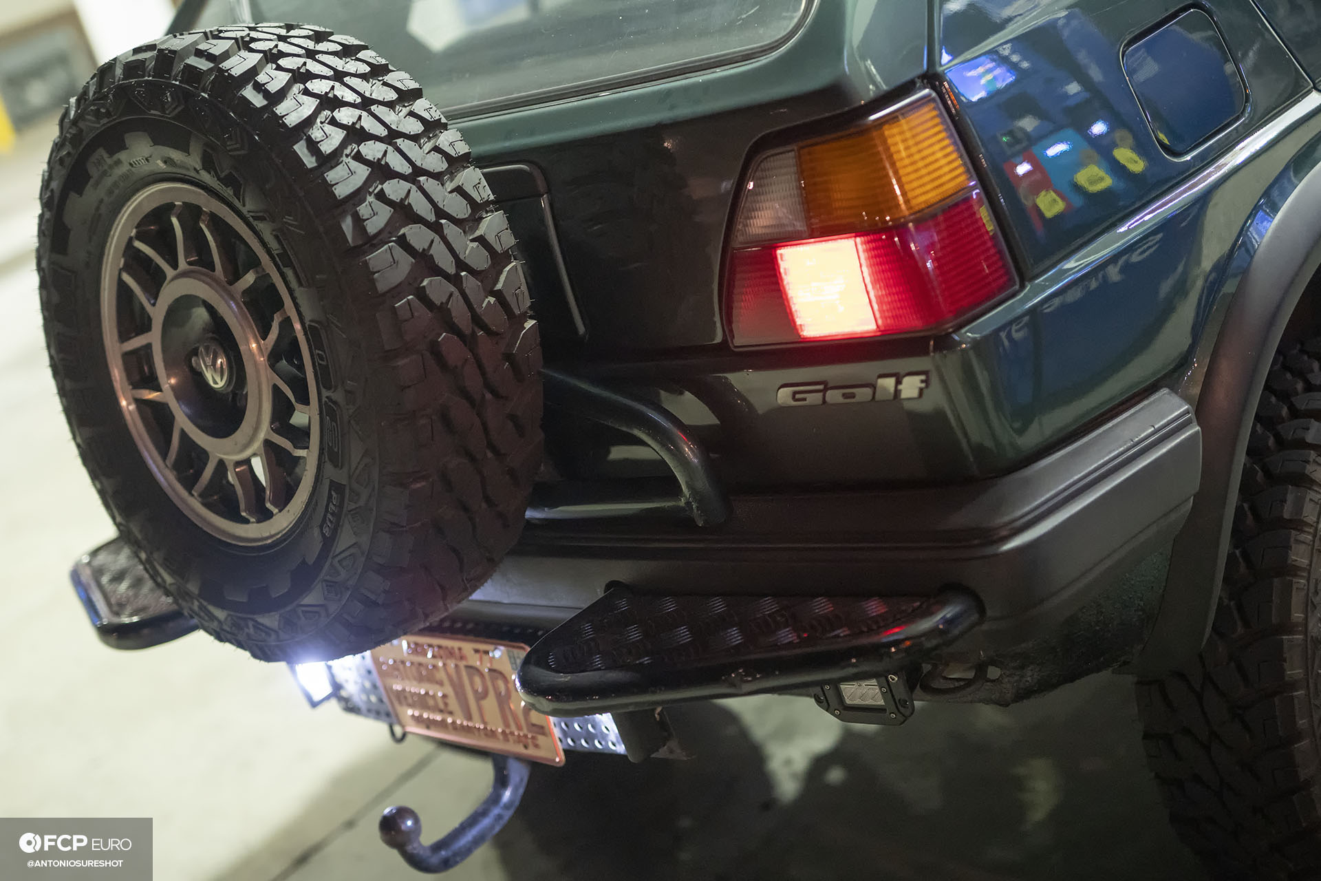 Turbo-Diesel VW Golf Country Rear Spare Wheel