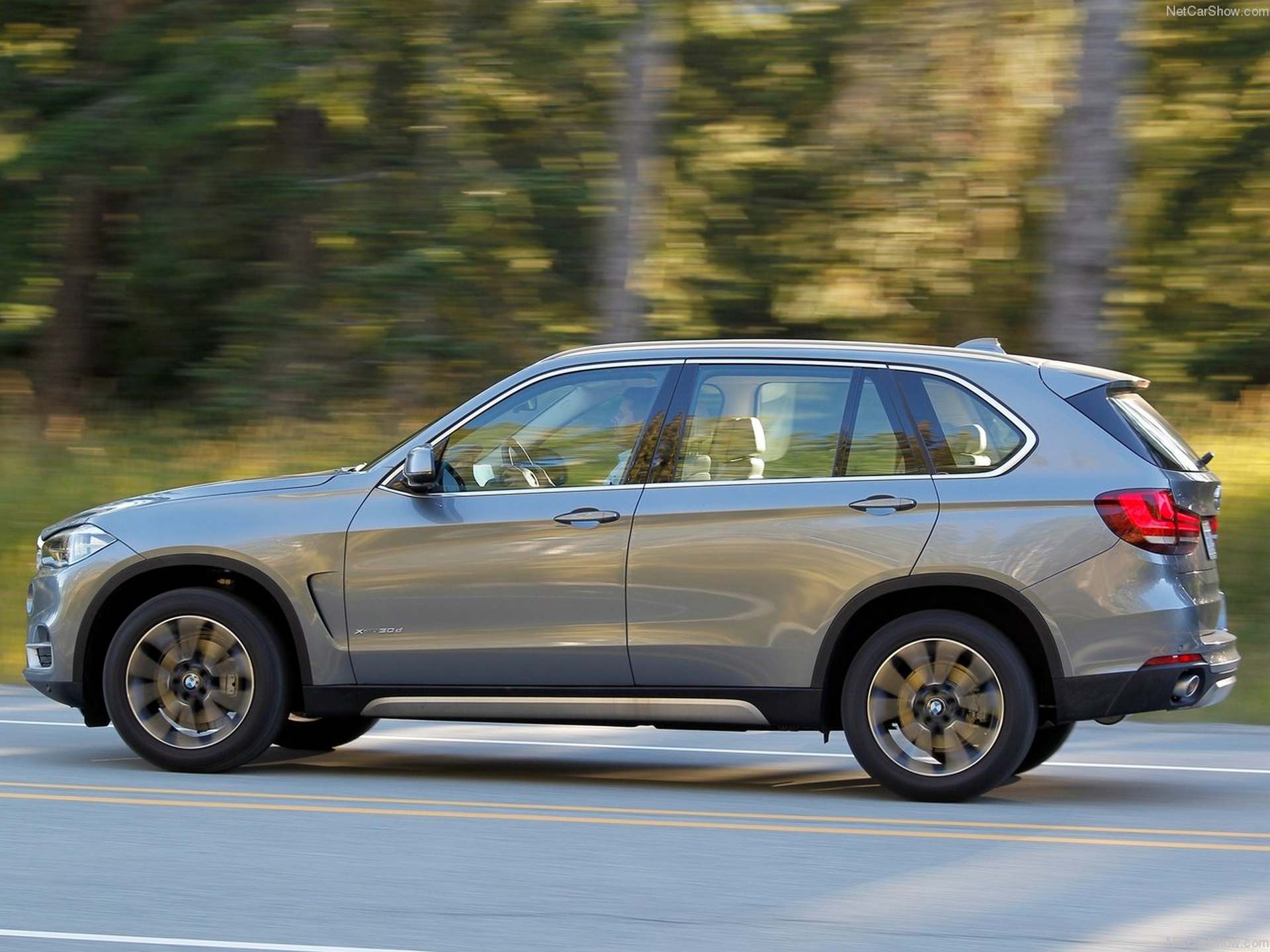 BMW-X5-2014-1280-d80405f3a946751ee1b95ce85635e0a2ac.jpg