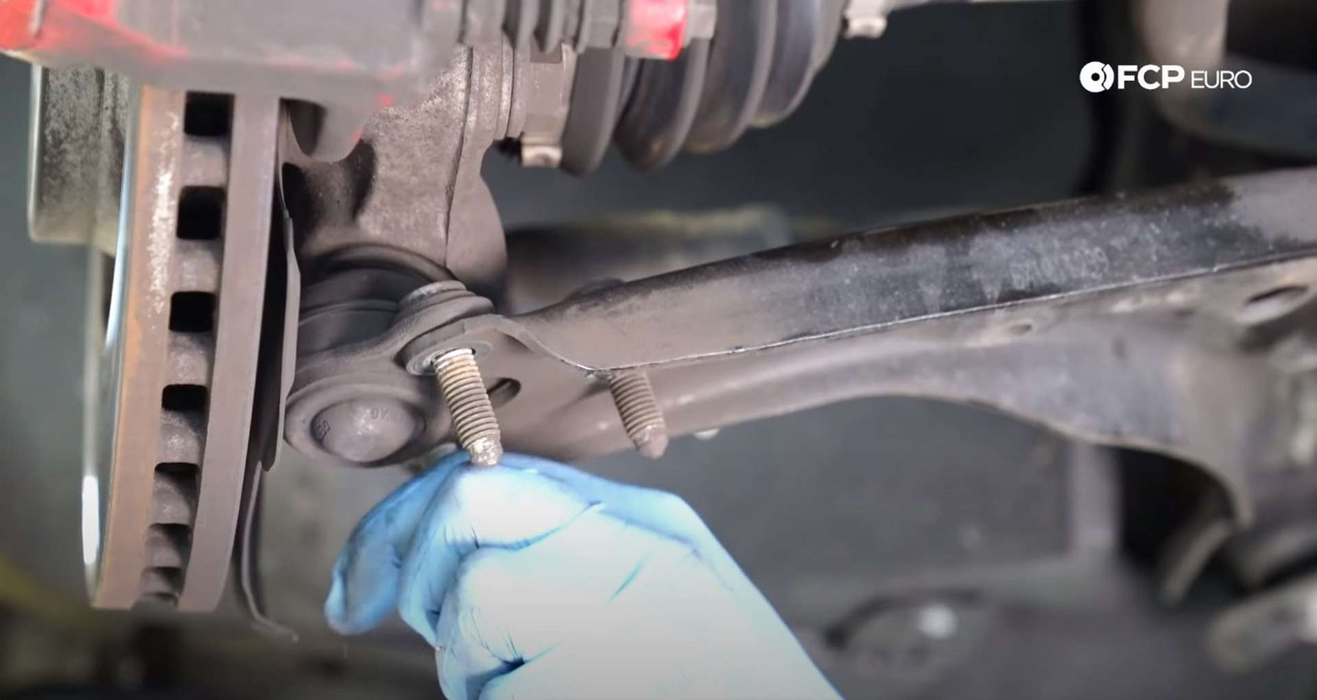 25-DIY_VW_GTI_Clutch-Job-Removing-Charge-Pipe