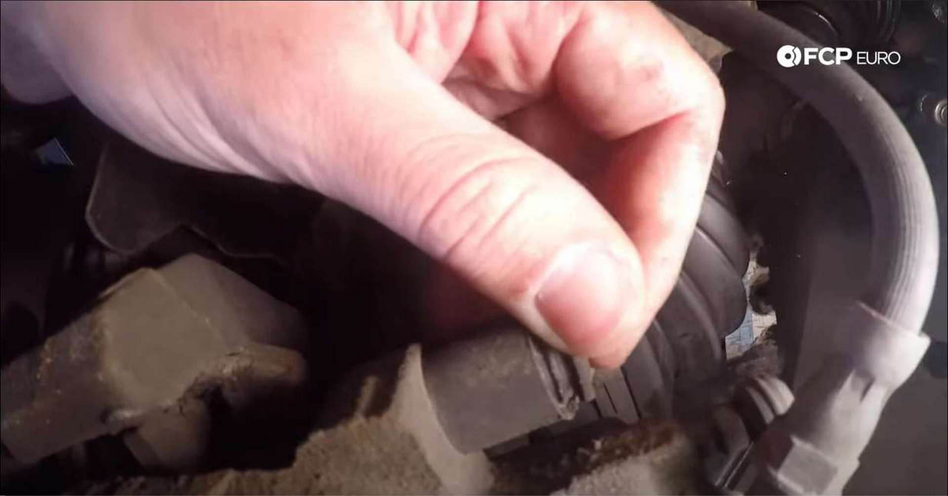 Volvo Front Brakes pin dust cap location