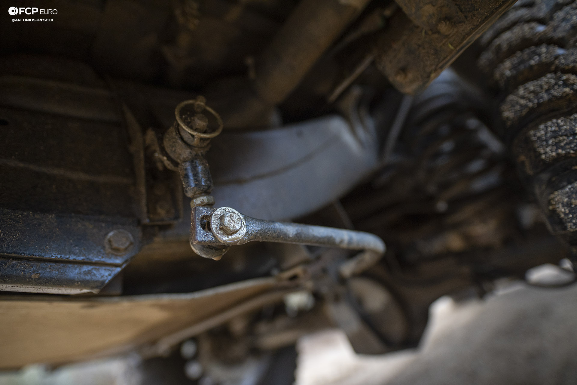 Land Rover Discovery SD Bilstein Hella TJM Safari Magnaflow Hellwig EOSR1713