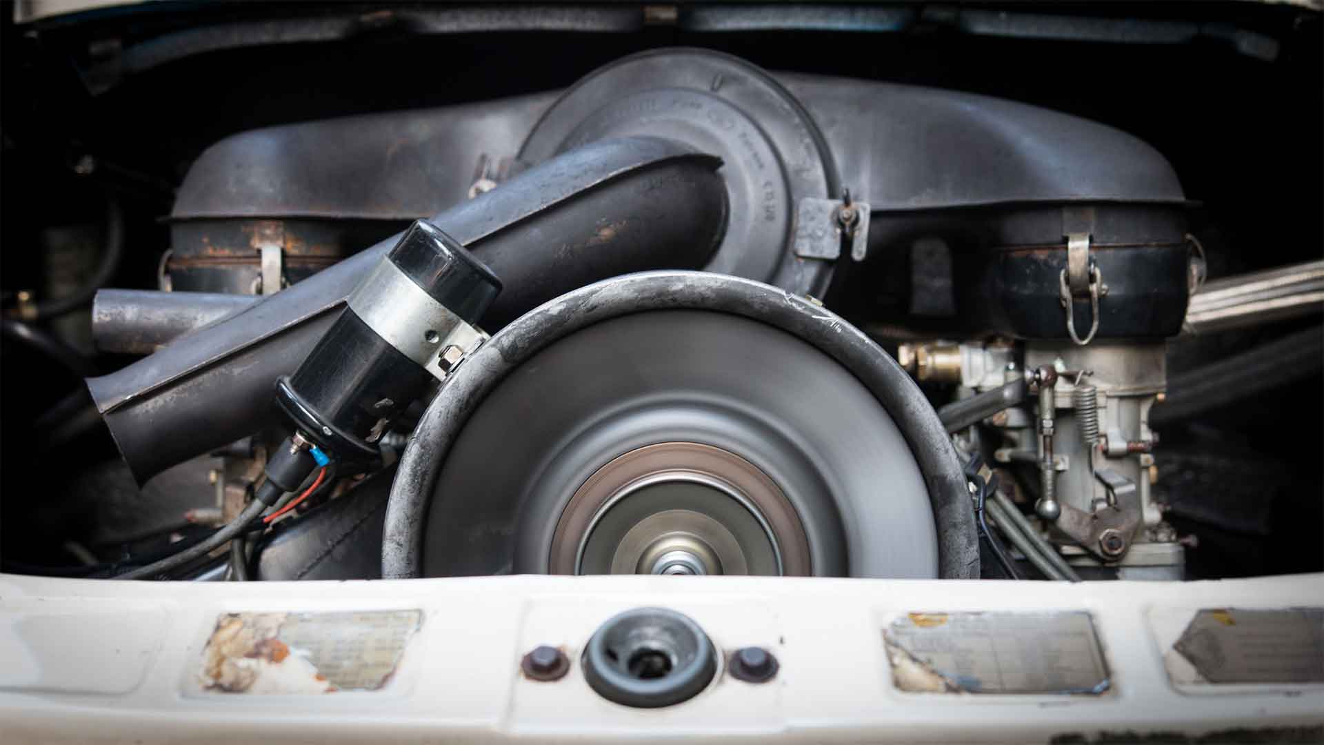 thumbnail image 2 of Rennspeed Motorsport Early Style Engine Oil Sump Plate W/ Drain Plug For Porsche 911 65-73 2 of 5