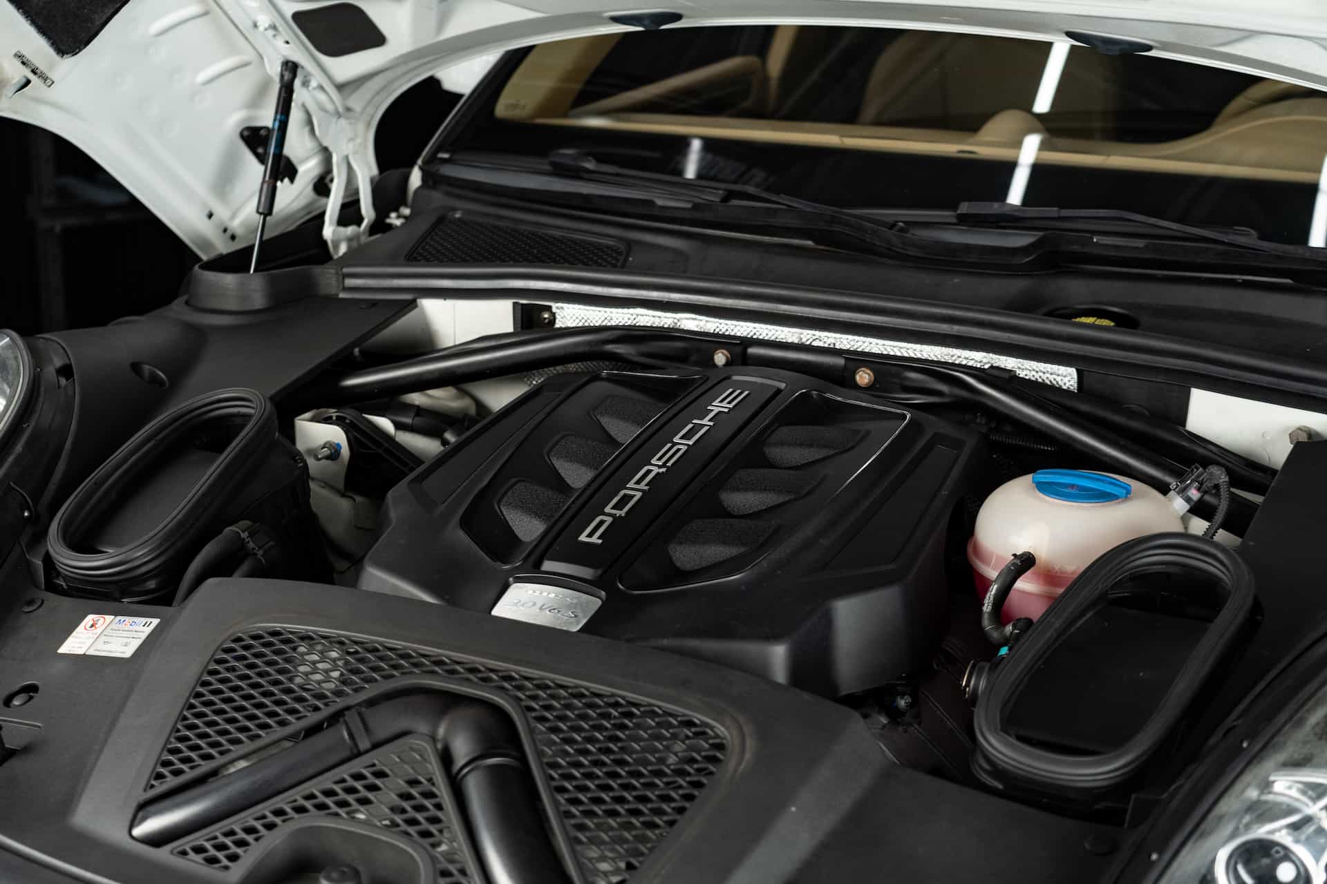 FCP Euro Porsche Macan 95B.1 Engine Bay