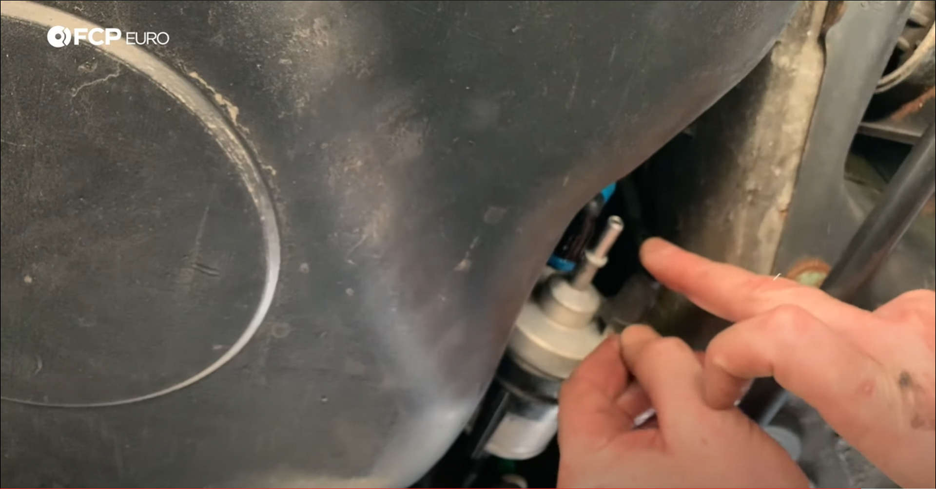 DIY VW GTI Fuel Pump removing the fuel filter hoses