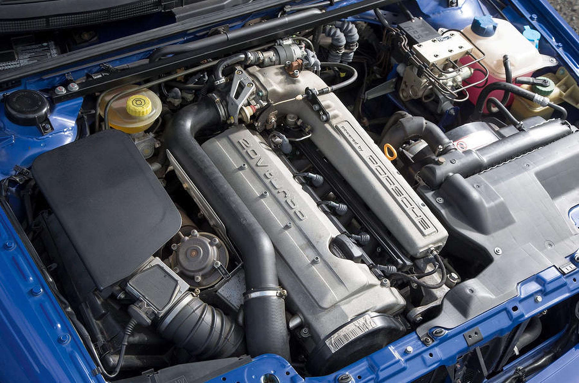 8-11_Audi RS2_Avant Porsche engine