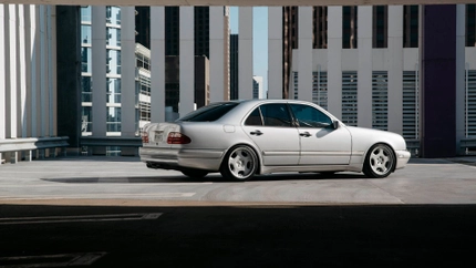 Three-Pedal AMG - Manual-Swapped Mercedes E55 AMG