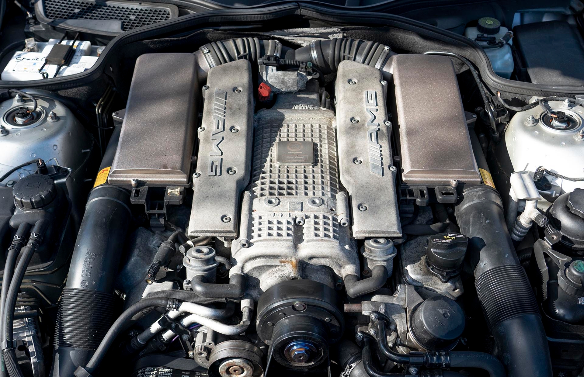 Mercedes-Benz SL55 AMG VRP Engine Bay