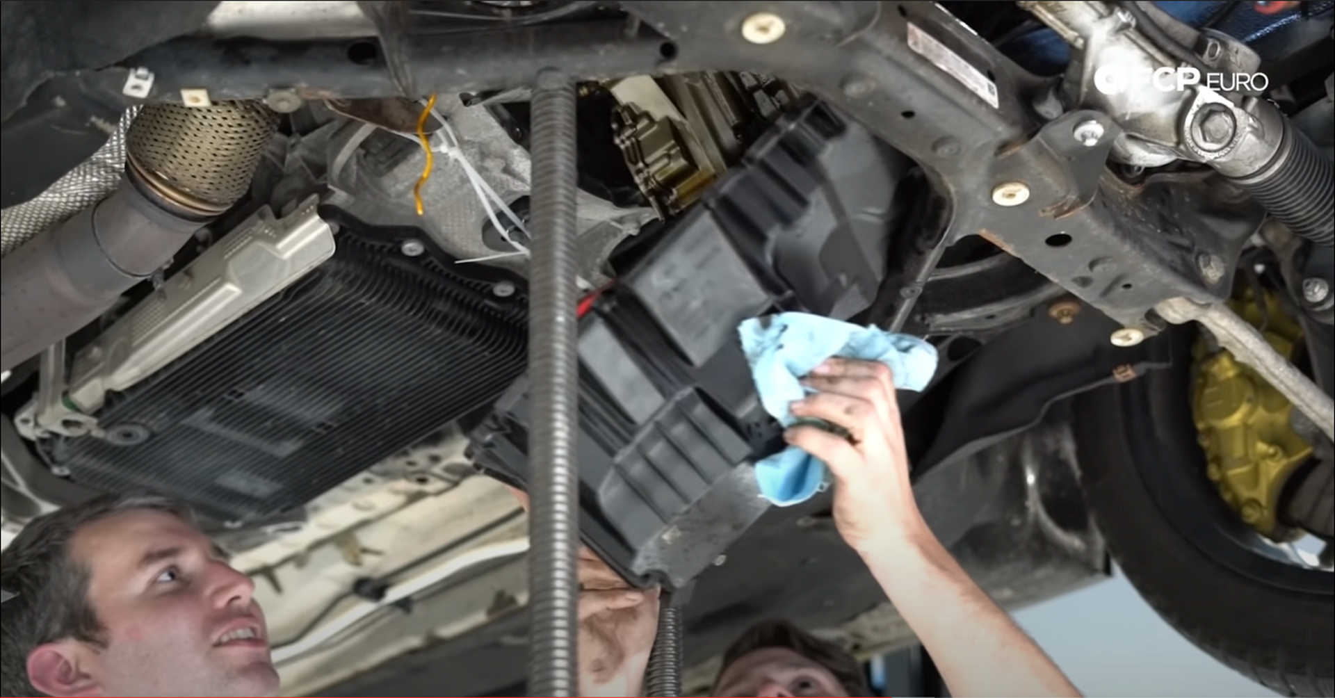 DIY BMW N20 Timing Chain removing the oil pan