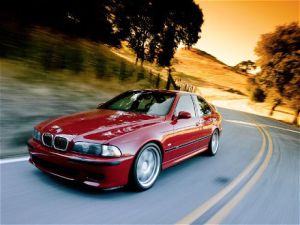 DINAN M5