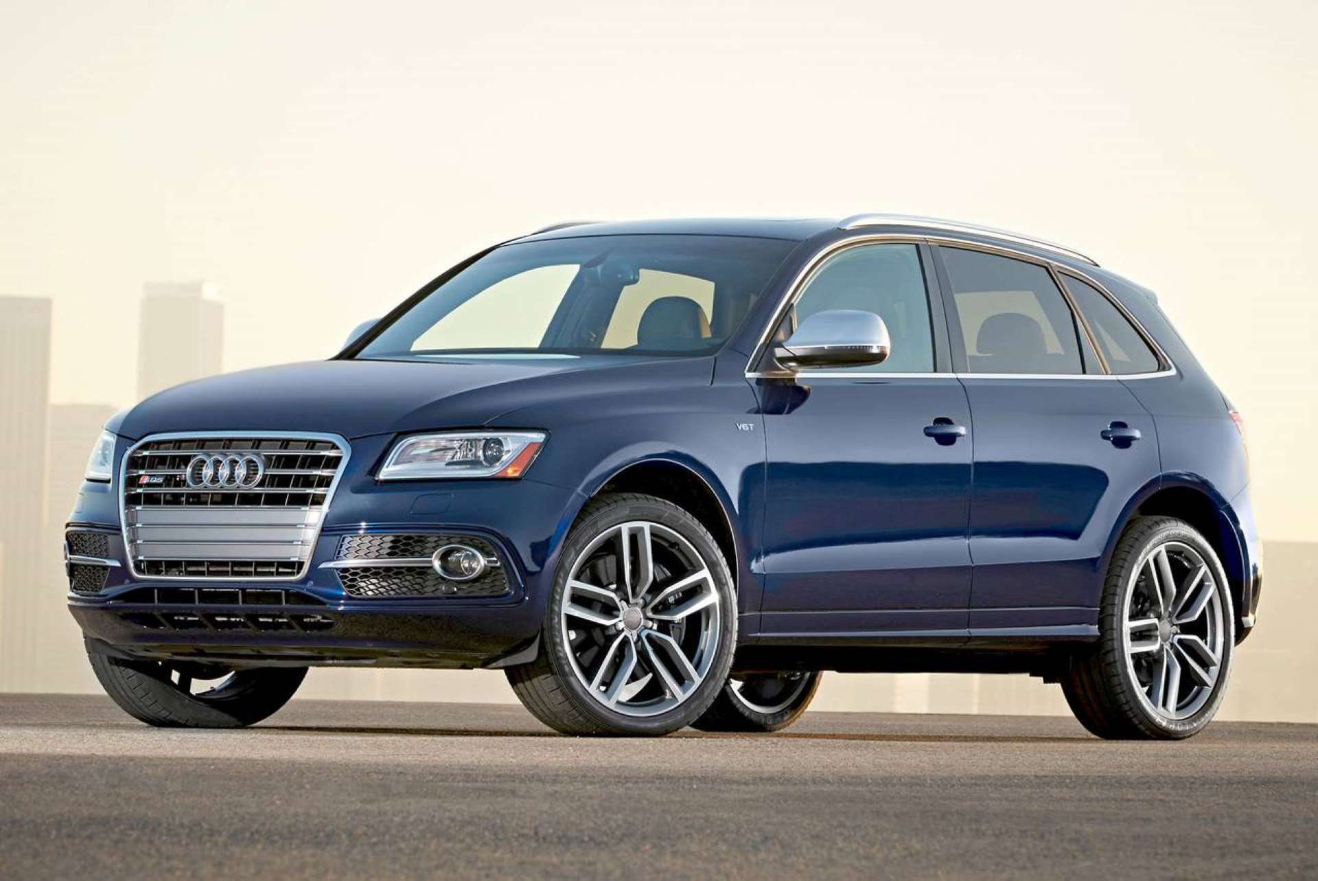 Listicle Best Dadmobiles Audi SQ5
