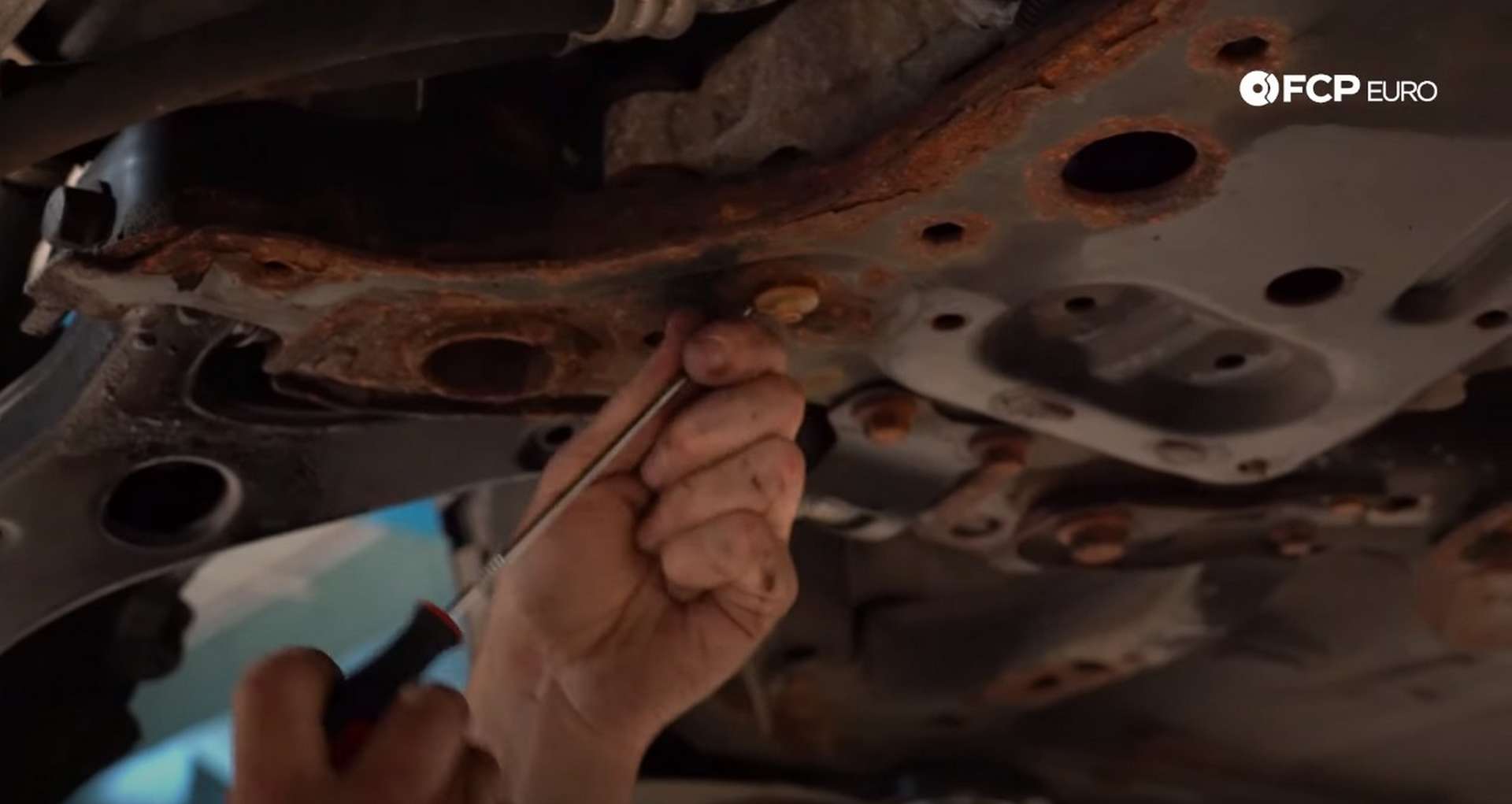 DIY Volvo Alternator and Serpentine Belt Replacement removing the old white clips