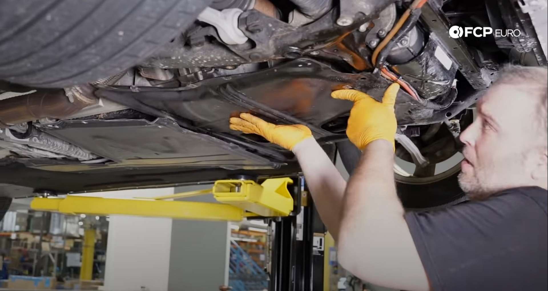 DIY BMW F30 Oil Filter Housing Gasket Replacement refitting the reinforcement plate