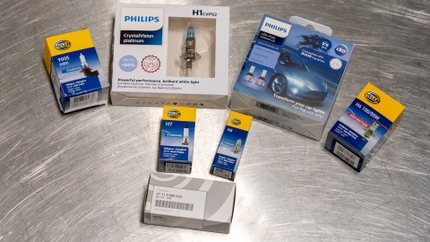 How To Save Money When Shopping For Headlight Bulbs