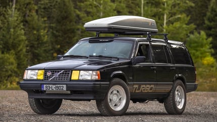 Overland Swedish Metal - Volvo 940 Turbo Wagon