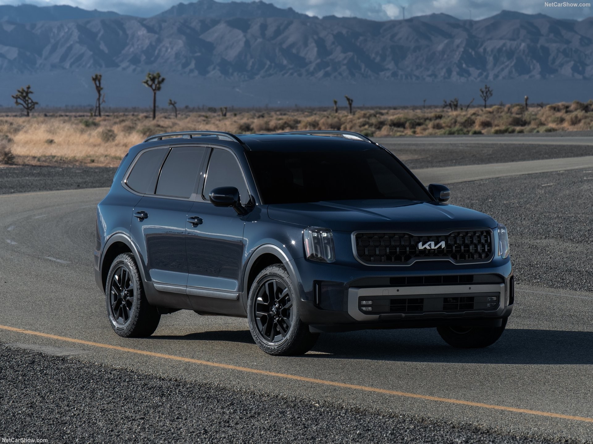 Kia-Telluride-2023-HD-d4ce1aca1baf2b490837fbb3d8a5a0ef490c2d731.jpg