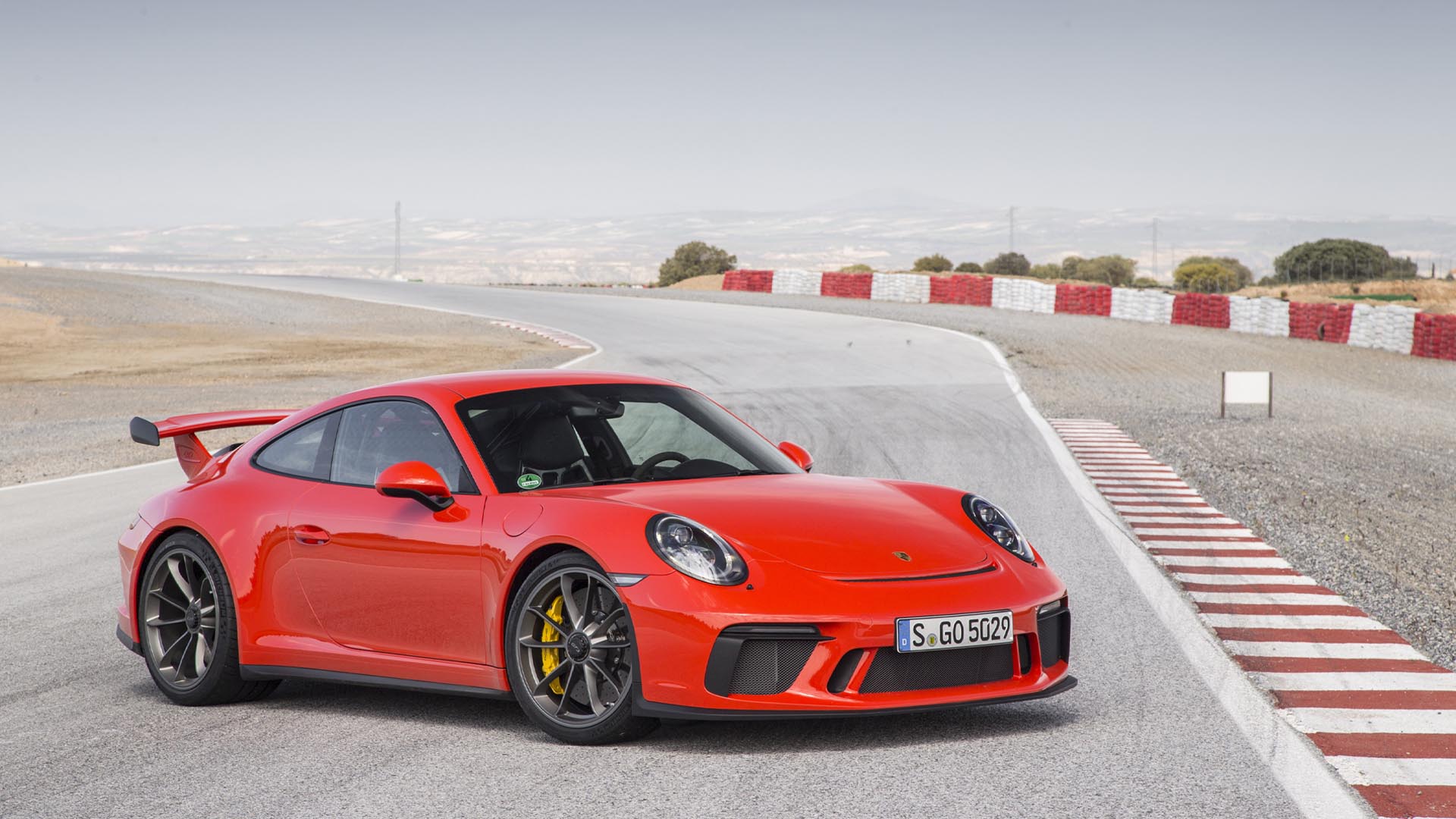porsche-lava-orange