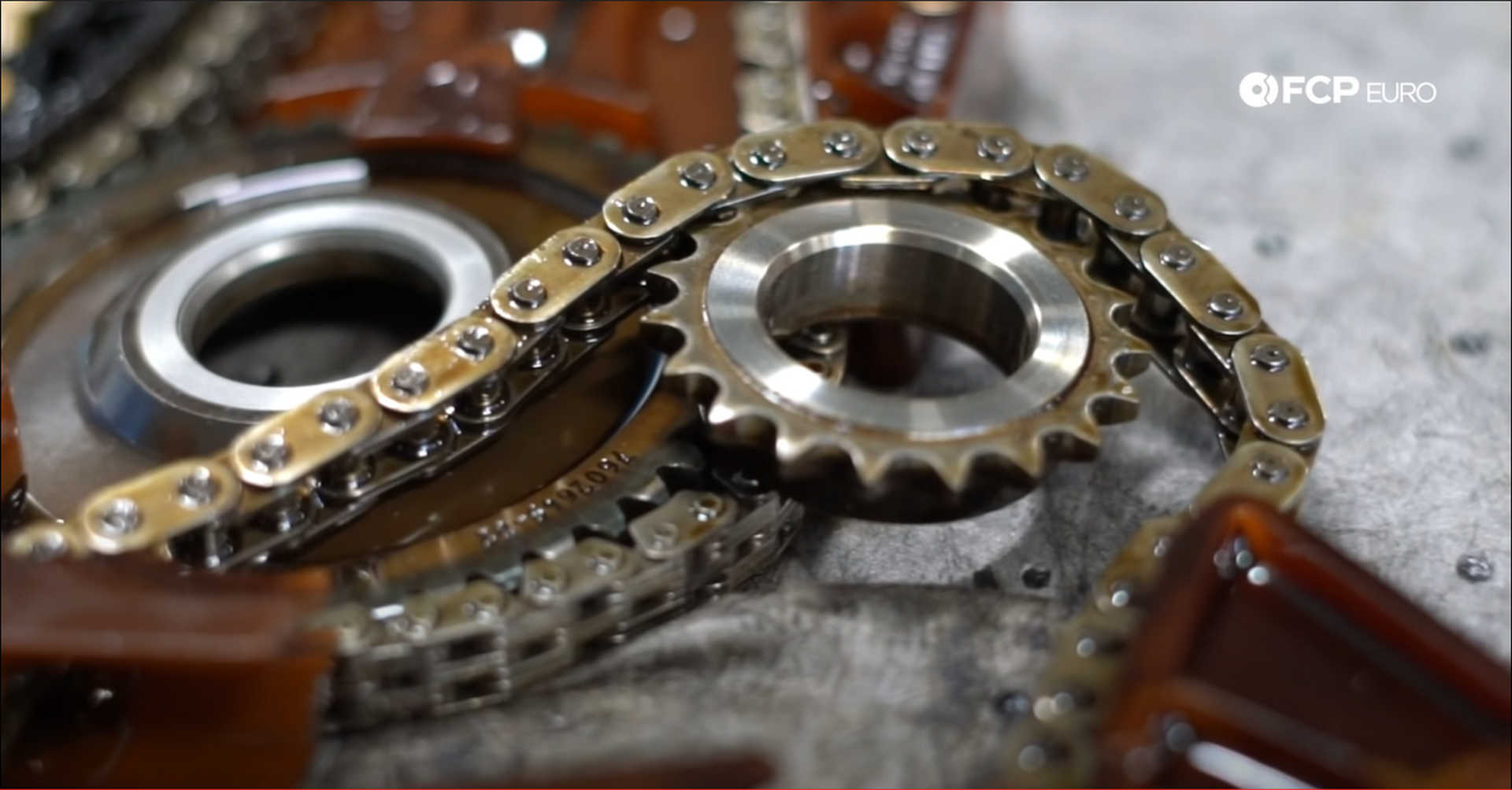 DIY BMW N20 Timing Chain old timing chain sprocket