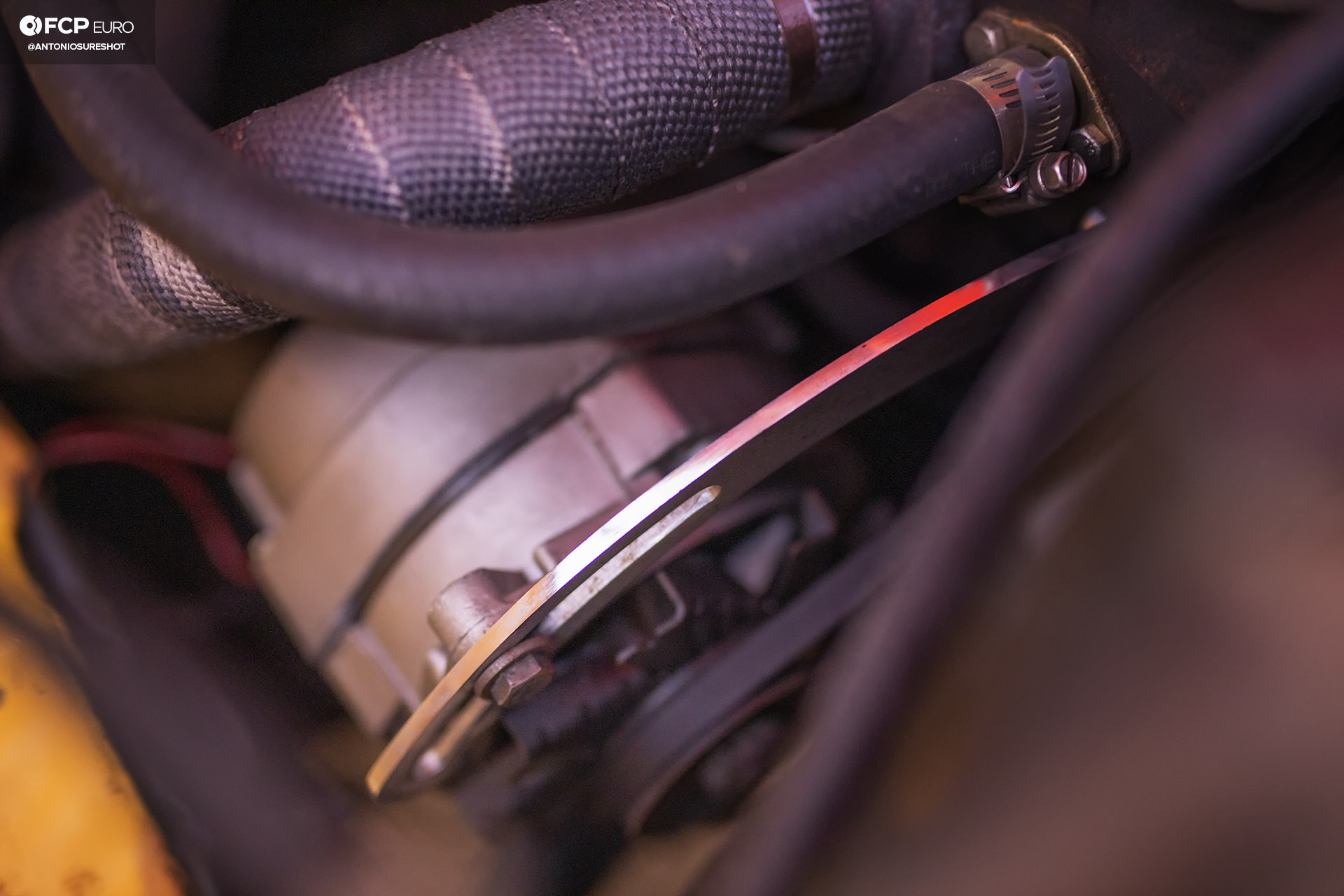 Volvo 142S Weber carbs EOSR0630